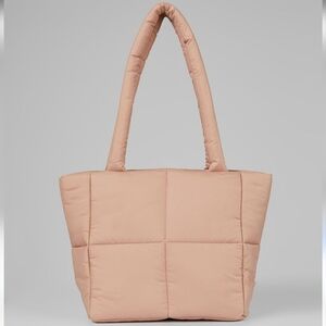 32 Degrees Heat Cool Taupe Quilted Puffer Tote Bag.NWT